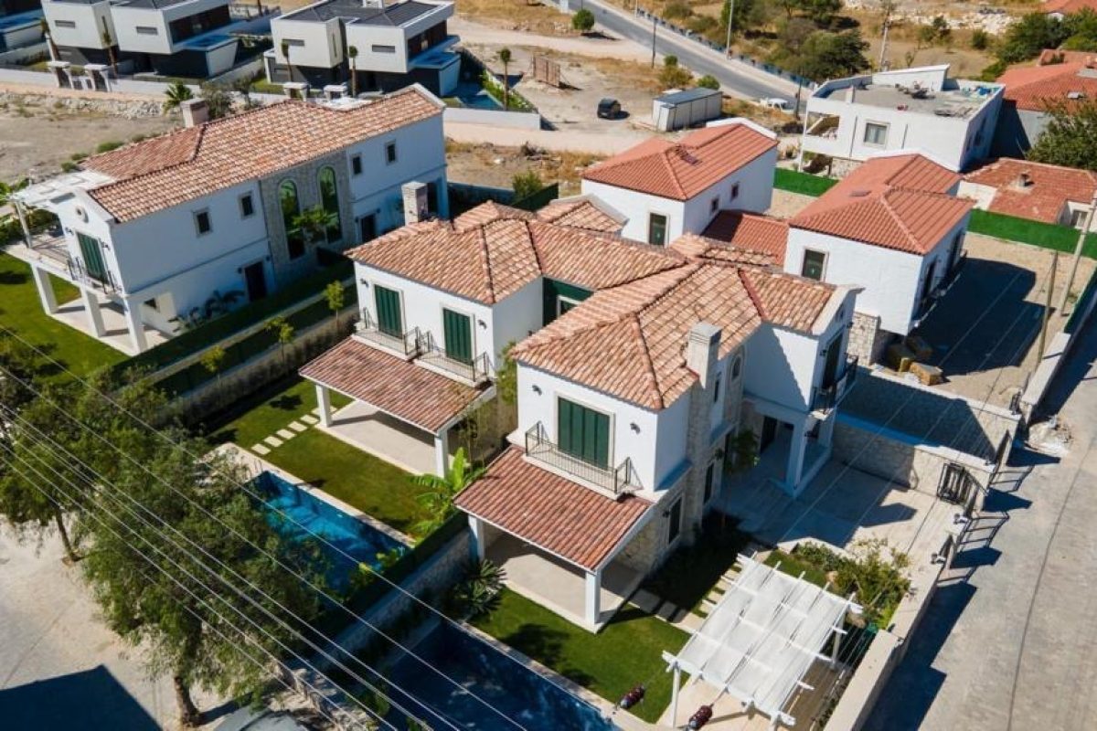 Altındiş | Alaçatı provence taş mimarili özel tasarım villa