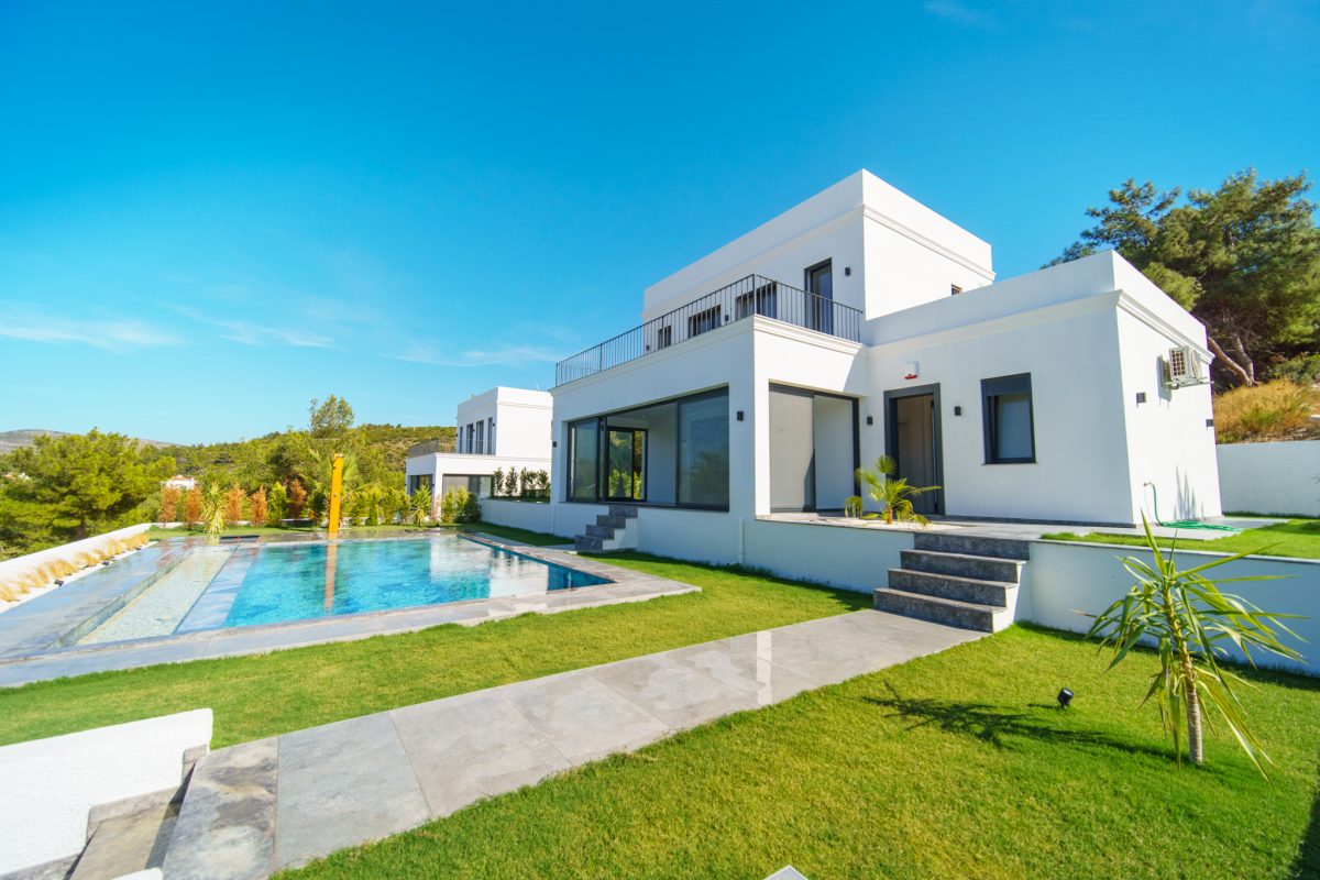 Altındiş | Çeşme’de saklı cennet içerisinde satılık tam müstakil villa